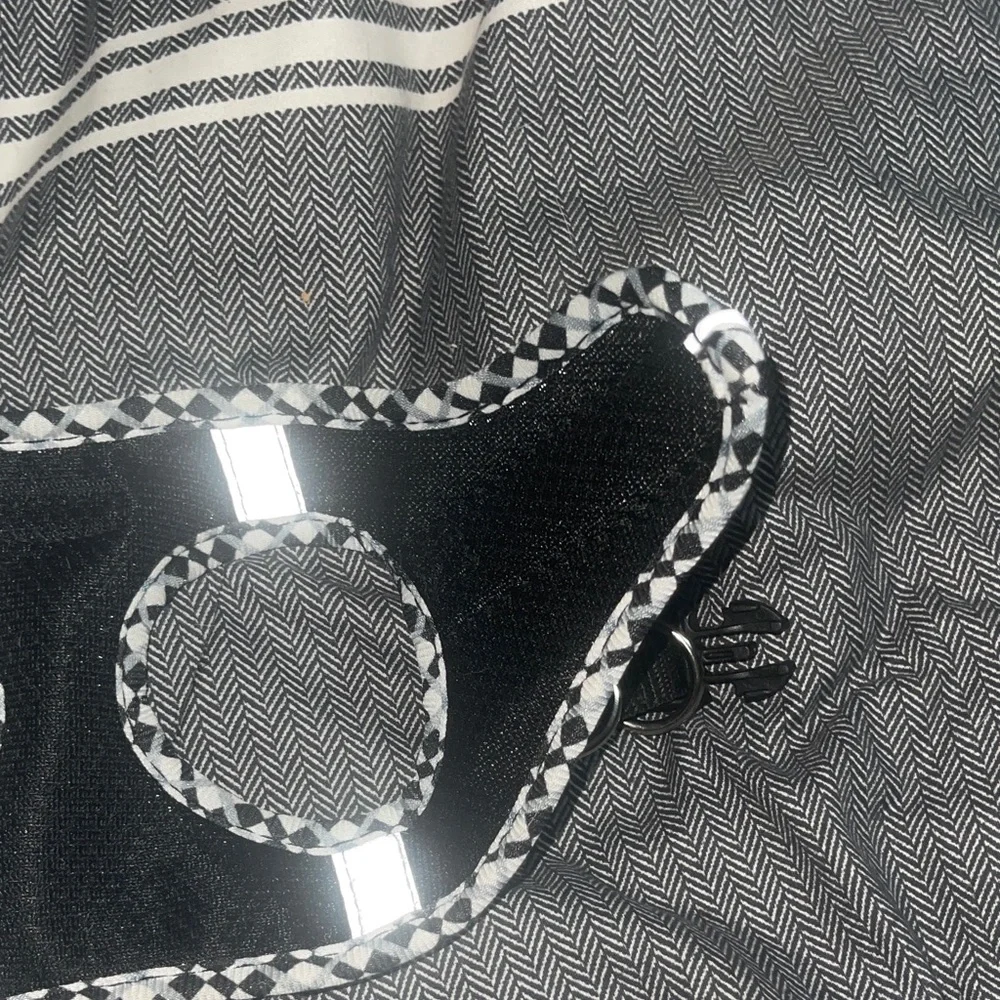Chic Black and White Cat Harness and Leash Set